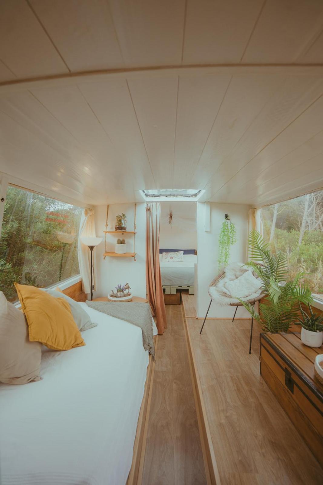 The Amazing Inacio Bus Converted Home Sintra Esterno foto