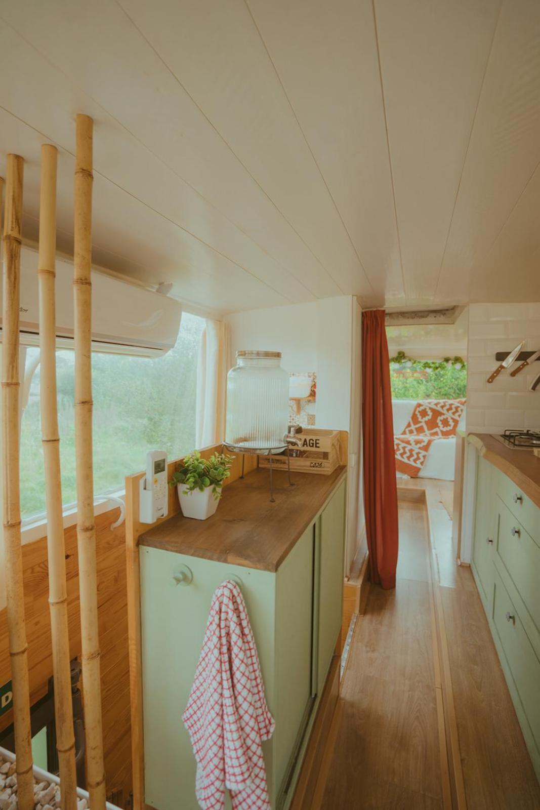 The Amazing Inacio Bus Converted Home Sintra Esterno foto