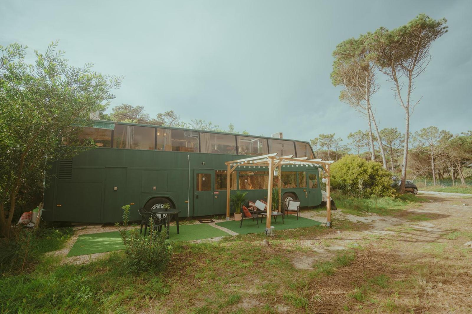 The Amazing Inacio Bus Converted Home Sintra Esterno foto